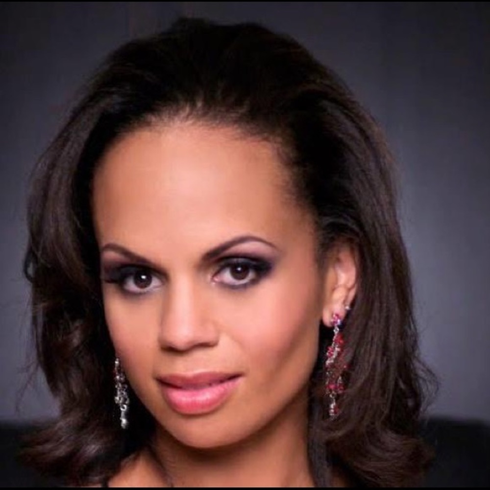 ❌NOT FOR SALE❌- Melissa Joy = Posh Ambassador